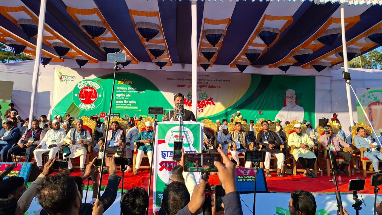 কিছু রাজনৈতিক দল এখনো ফ্যাসিবাদী কালচার ছাড়তে পারেনি