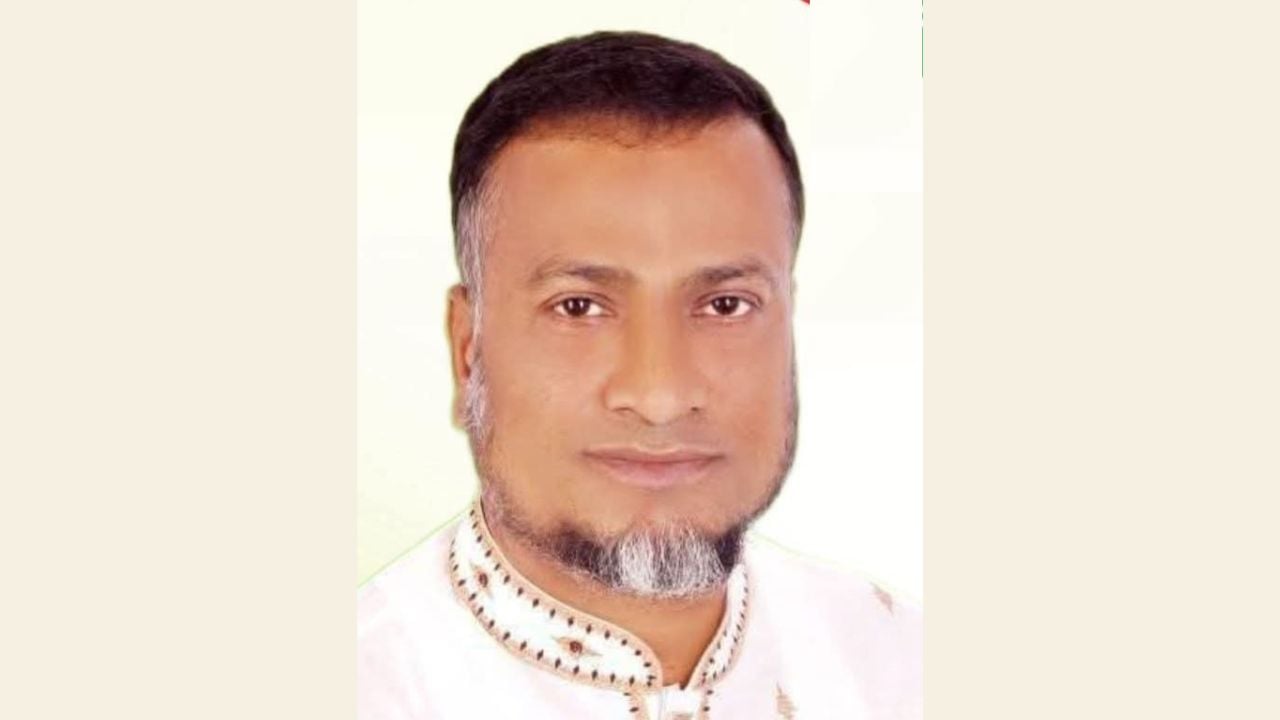 চাঁদাবাজির ঘটনায় কান কামড়ানো সেই বিএনপি নেতার নামে মামলা