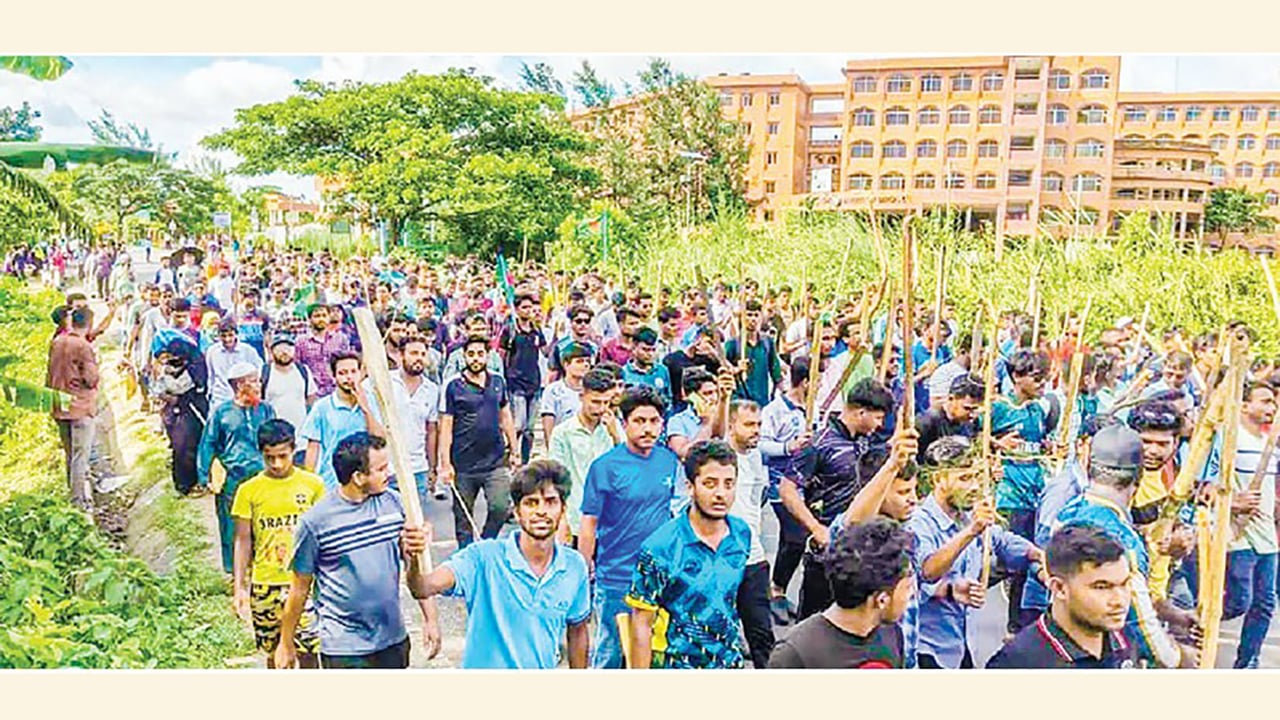 ভয়কে জয় করার নতুন গল্প রচনার দিন ১৮ জুলাই