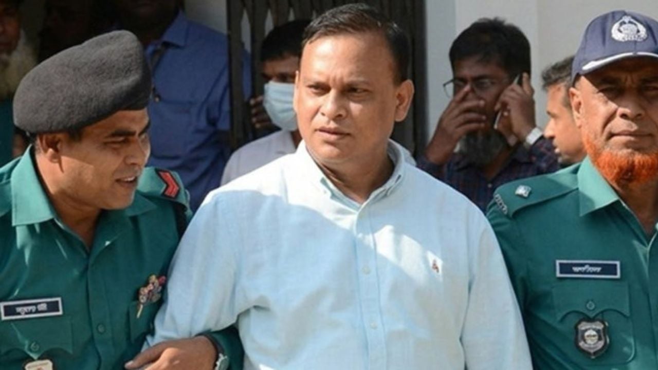 রূপগঞ্জে জিয়াউল আহসানের বাড়িতে দুদকের অভিযান 