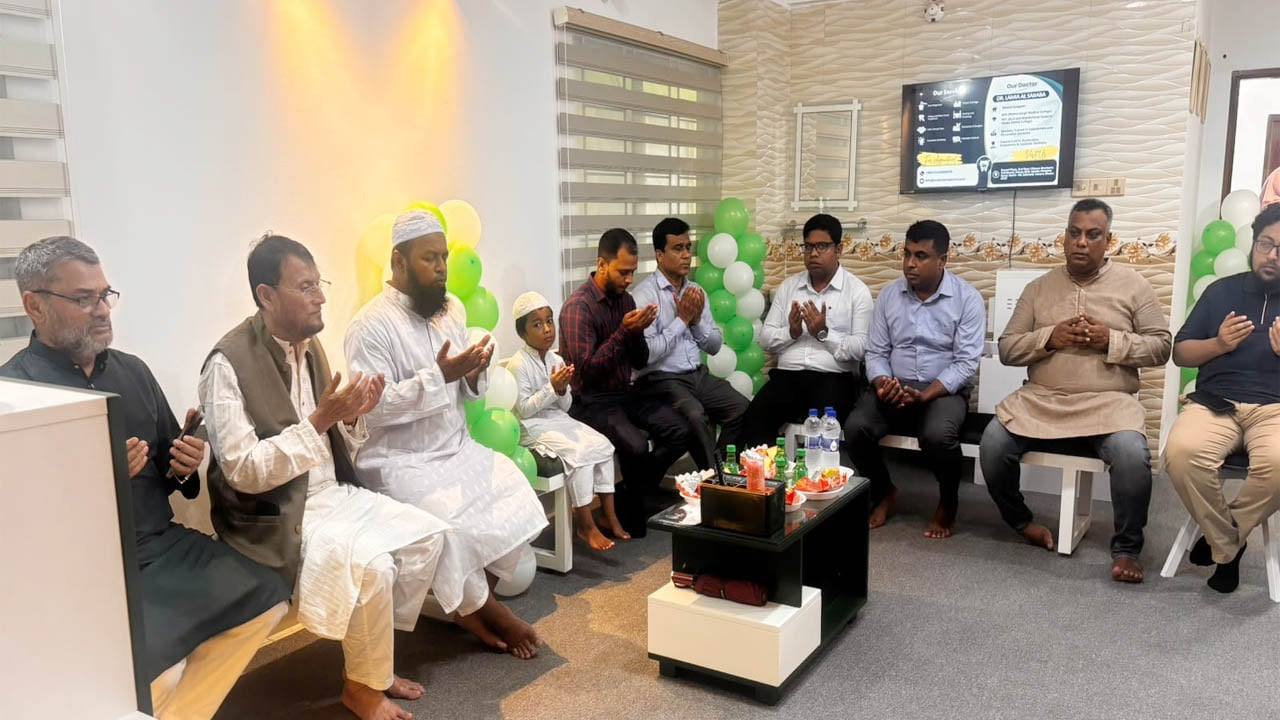 ওরালিক্স ডেন্টাল কেয়ারের উদ্বোধন