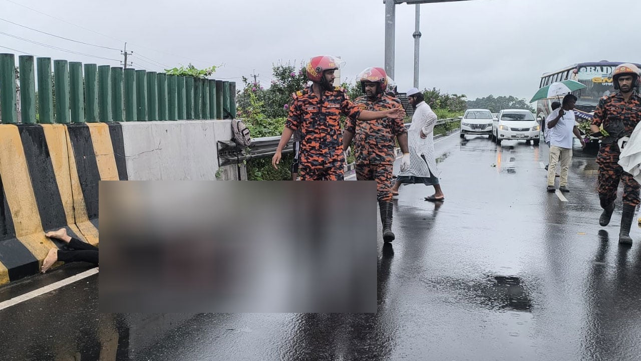 শ্রীনগরে ঢাকা-মাওয়া এক্সপ্রেসওয়েতে বাসের ধাক্কায় নারীর মৃত্যু