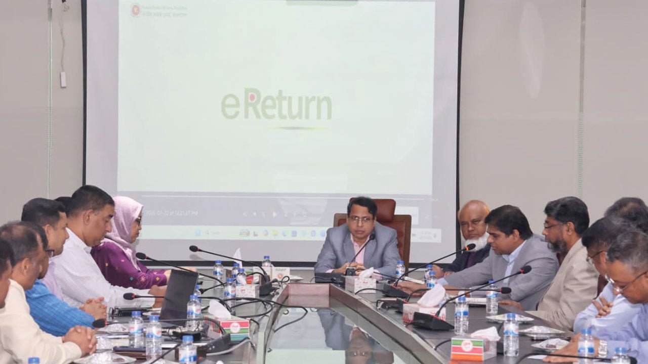 ব্যক্তিশ্রেণি করদাতারা আজ থেকে ই-রিটার্ন দাখিল করতে পারবেন