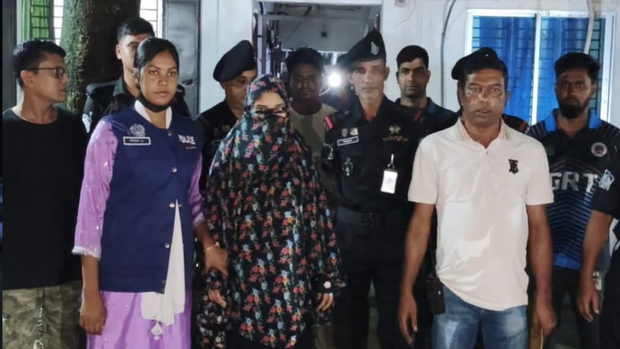 শিশুর পা মুচড়ে দেওয়া সেই চাচি গ্রেপ্তার 

