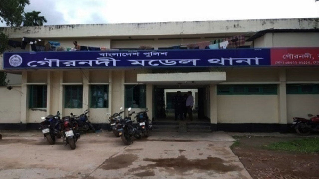 আবাসিক মাদরাসায় ছাত্রীর ঝুলন্ত লাশ উদ্ধার, তদন্তে পুলিশ