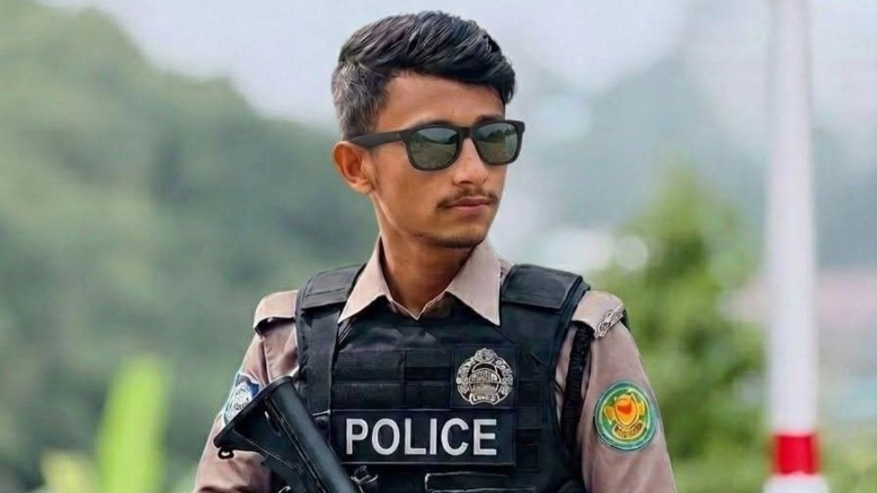 আত্মহত্যার আগে মা-বাবার কাছে ক্ষমা চেয়ে পুলিশ সদস্যের পোস্ট