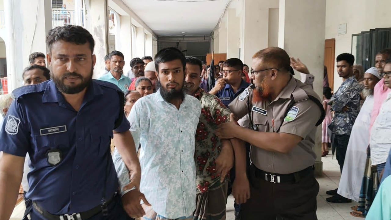 স্ত্রী হত্যায় স্বামীর মৃত্যুদণ্ড, কিশোরী অপহরণে তিনজনের যাবজ্জীবন