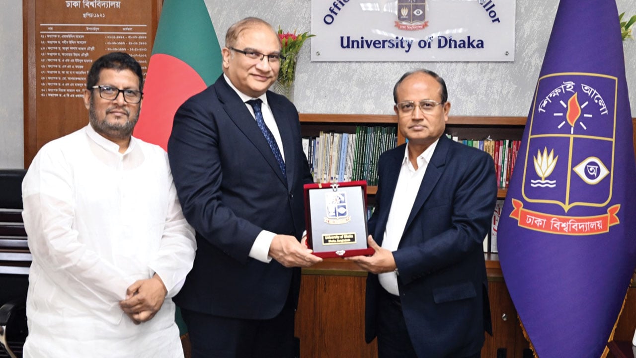 বাংলাদেশ-পাকিস্তান একাডেমিক সহযোগিতা জোরদারে হাইকমিশনের আগ্রহ প্রকাশ