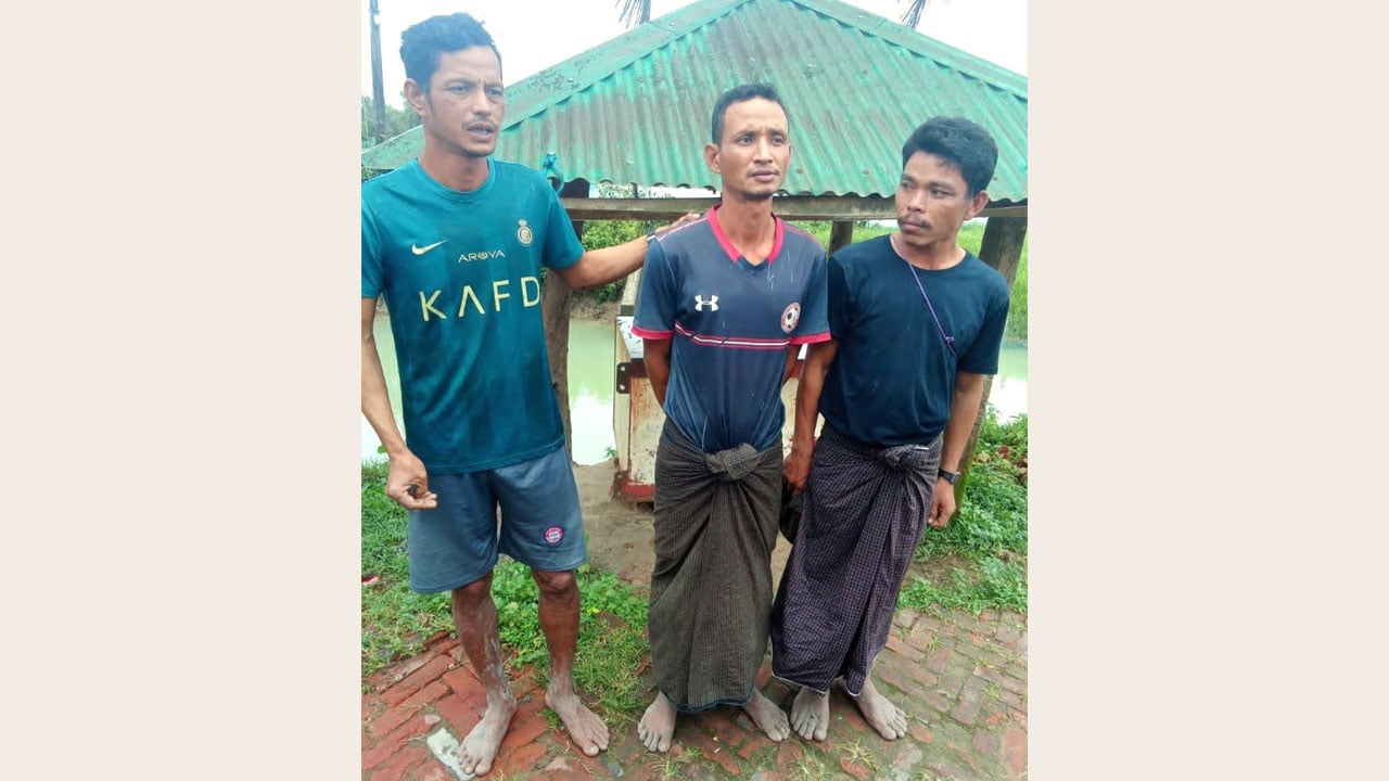 টেকনাফে মিয়ানমারের নিরাপত্তা বাহিনীর ৩ সদস্য আটক