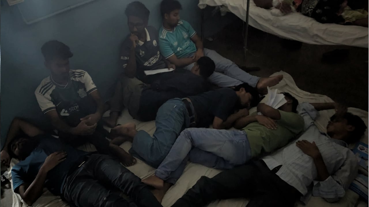 বরিশাল বিশ্ববিদ্যালয়ে সন্ত্রাসী হামলা, সাংবাদিকসহ ১৫ শিক্ষার্থী আহত 

