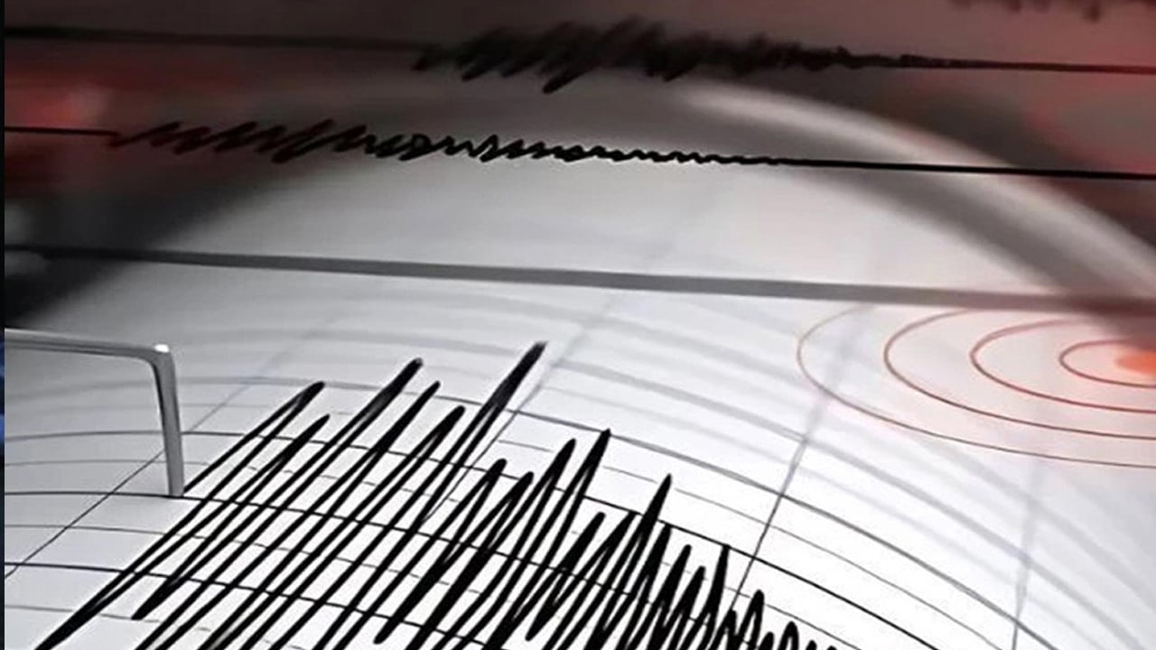 মেক্সিকোয় ৭.৩ মাত্রার ভূমিকম্প 

