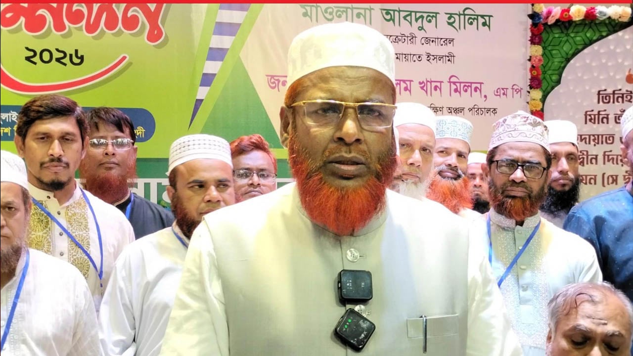 দেশের সব গন্ডগোলের রিমোট কন্ট্রোল দিল্লির হাতে
