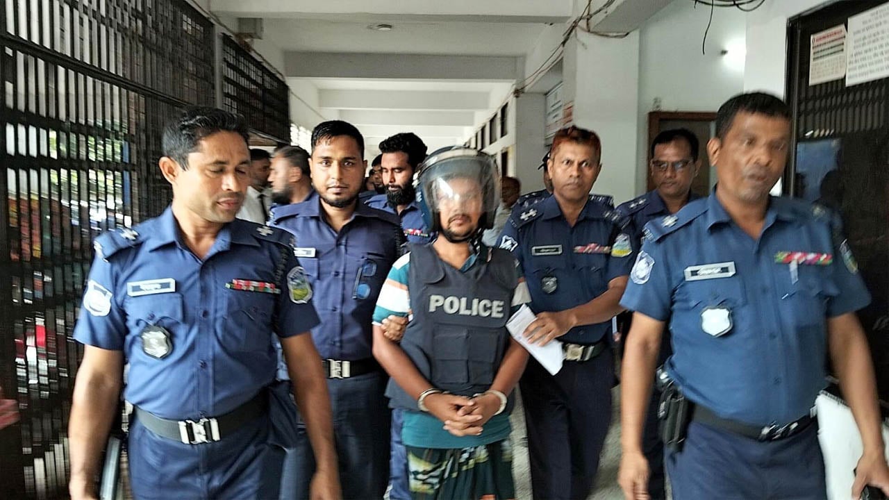 সেই হরিদাস এবার নতুন মামলায় ময়মনসিংহ কারাগারে