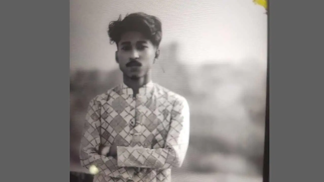 বাথরুমে সিগারেট ধরাতে গিয়ে বিস্ফোরণে দগ্ধ সিয়ামের মৃত্যু