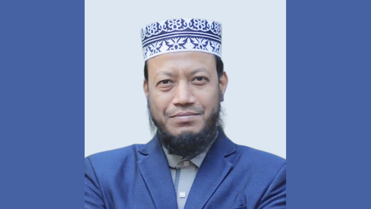 রাম আর বামেরা দেশের বিরুদ্ধে ষড়যন্ত্র চালাচ্ছে: আমীর হামজা