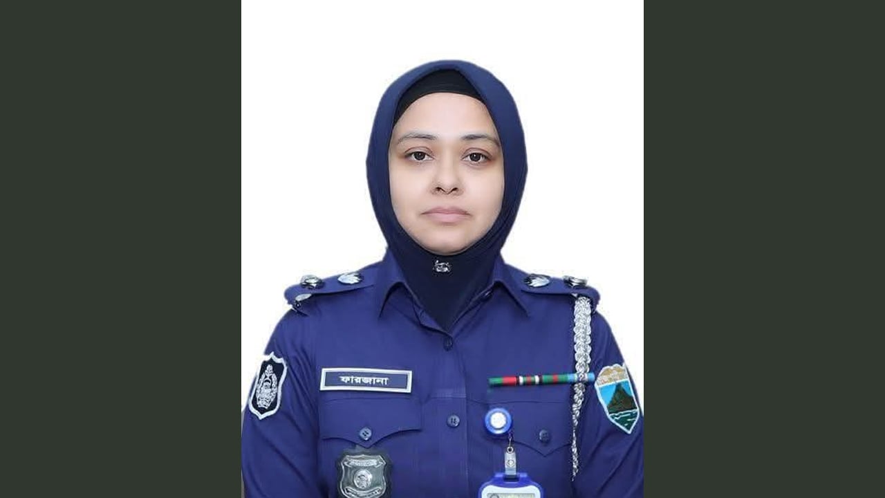 প্রথম বারের মতো নারী পুলিশ সুপার পেল বরিশাল