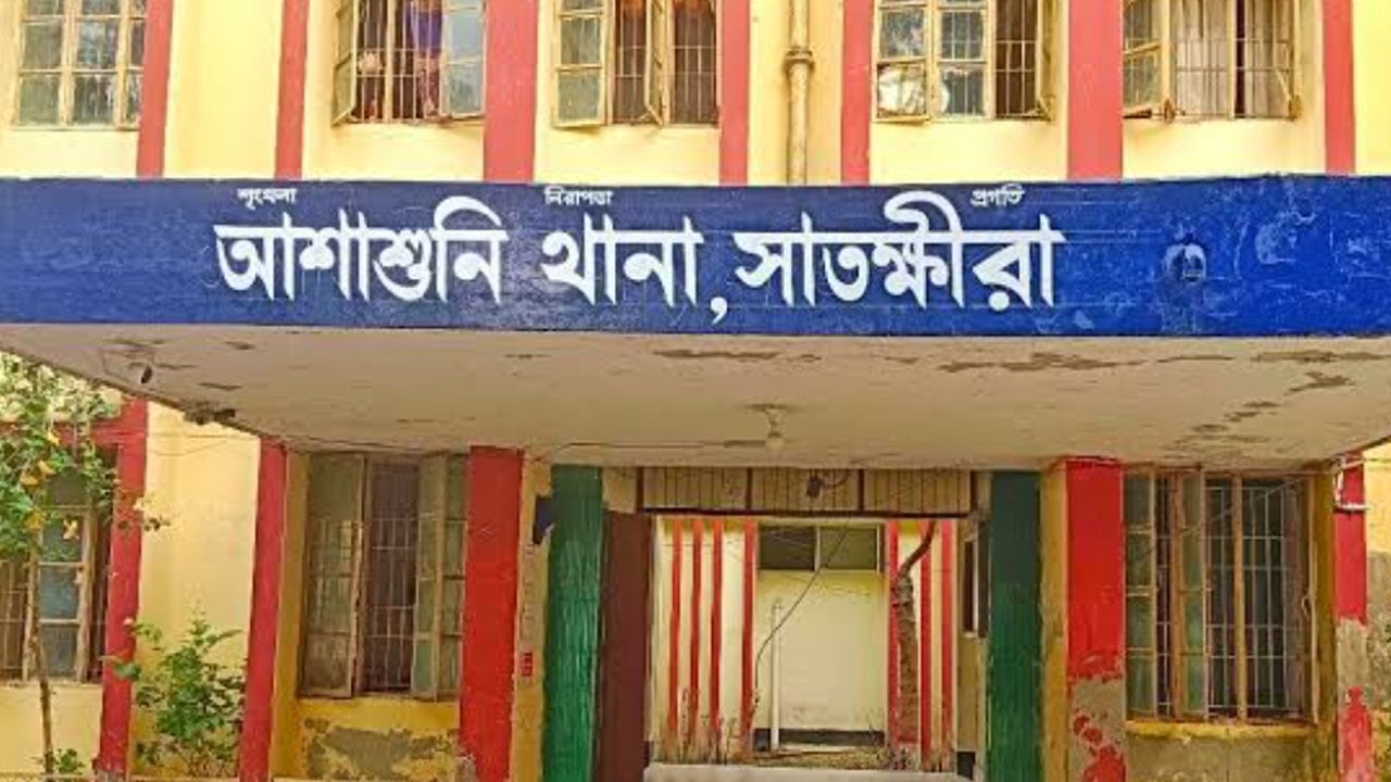 ফ্যানের সুইচ অন করতে গিয়ে বিদ্যুৎস্পৃষ্টে গৃহবধূর মৃত্যু