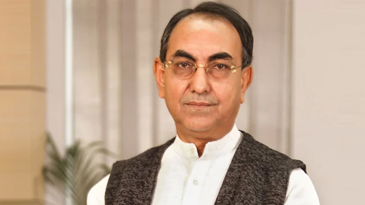 ১৫ মামলায় খালাস পেলেন মির্জা আব্বাস