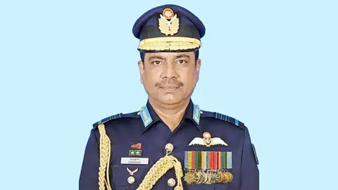 বিমান বাহিনীর সাবেক প্রধান আব্দুল হান্নান কাতারে গ্রেপ্তার