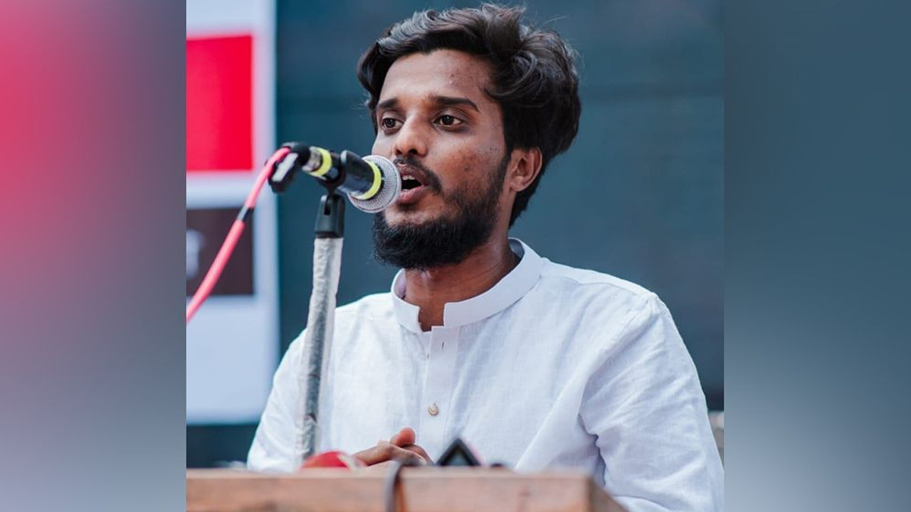 বিশ্ববিদ্যালয় প্রশাসনকে তিনটি বিষয় স্পষ্ট করার আহ্বান আব্দুল কাদেরের