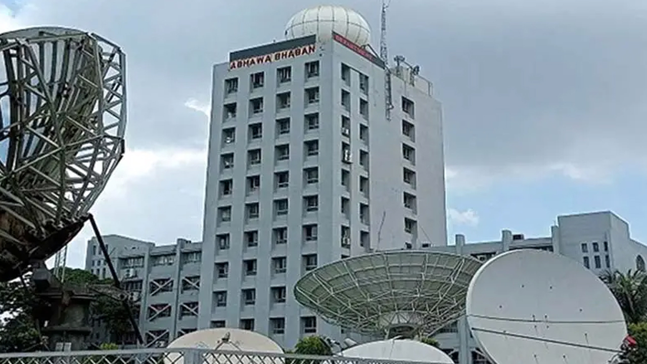চলতি মাসে তাপমাত্রা কমার সম্ভাবনা নেই