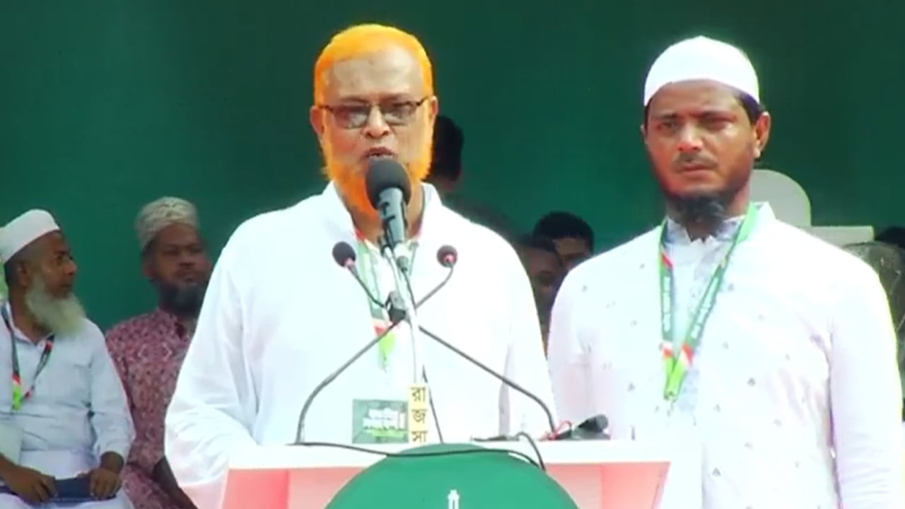ভারতের বিরুদ্ধে স্ট্যাটাস দেওয়ায় আমার ছেলে শহীদ হয়: আবরার ফাহাদের বাবা