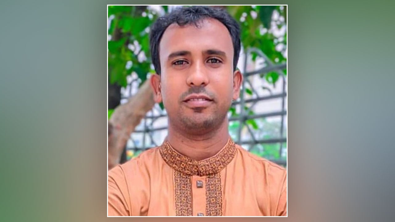 মনে হয়েছিল কখন যেন ক্রসফায়ার দিয়ে দেয়!