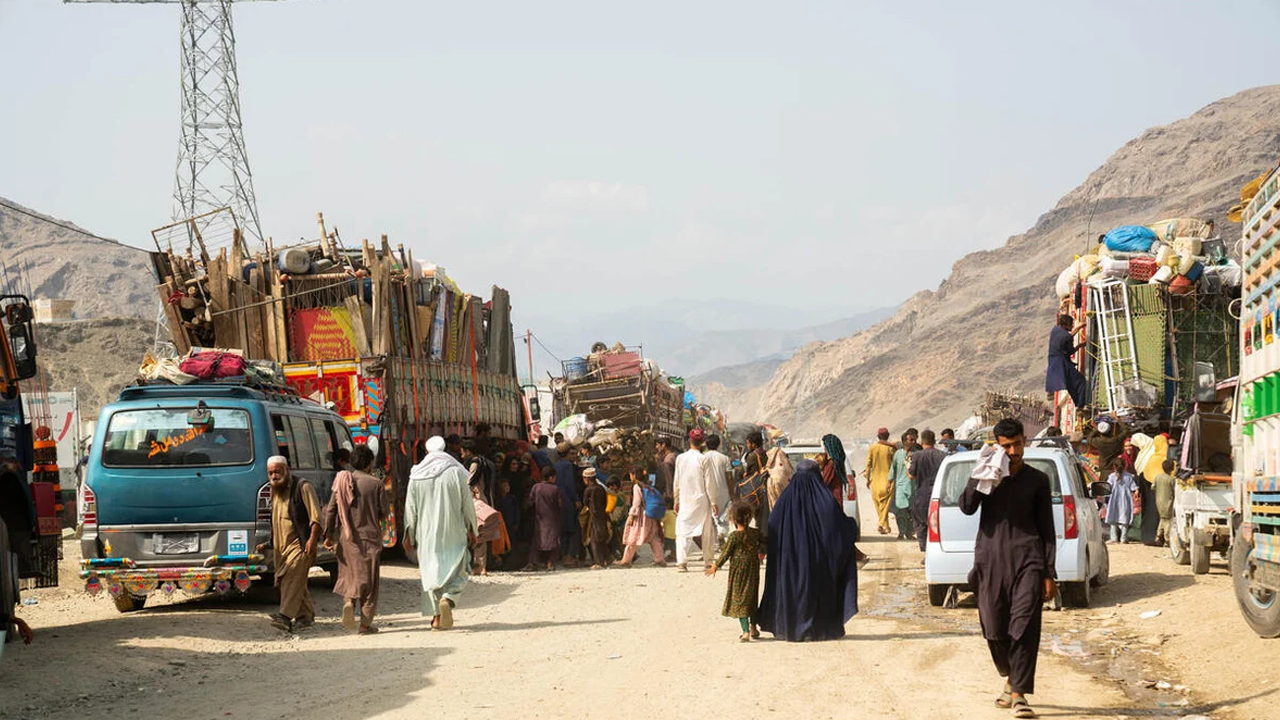 ইরান থেকে প্রতিদিন হাজারো আফগান দেশে ফিরছে: জাতিসংঘ