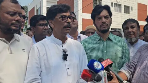 নিয়মবহির্ভূত সবকিছুই পরিচ্ছন্নতার আওতায় আসবে: কৃষিমন্ত্রী