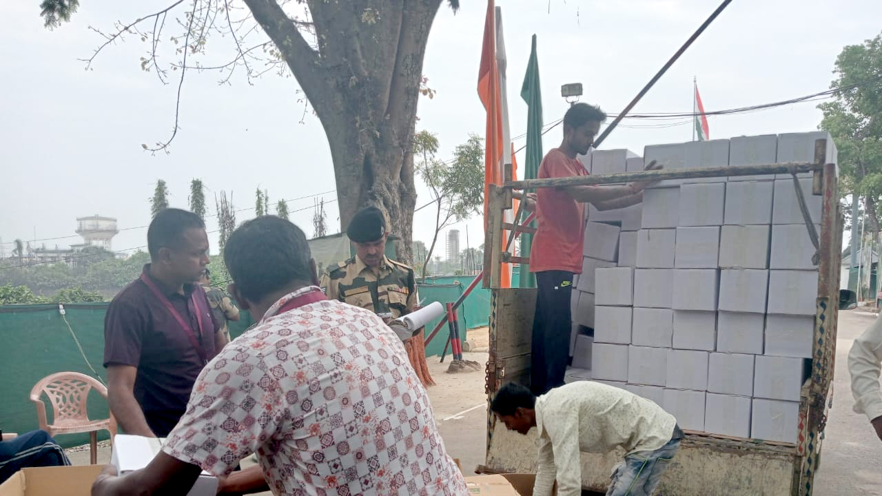 অতিথি আপ্যায়নে ভারতে গেল বাংলাদেশি খাবার