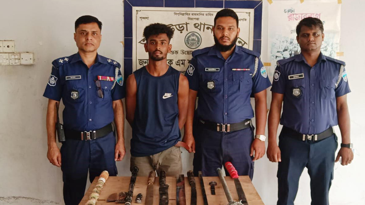 আখাউড়ায় অস্ত্রসহ যুবক গ্রেপ্তার