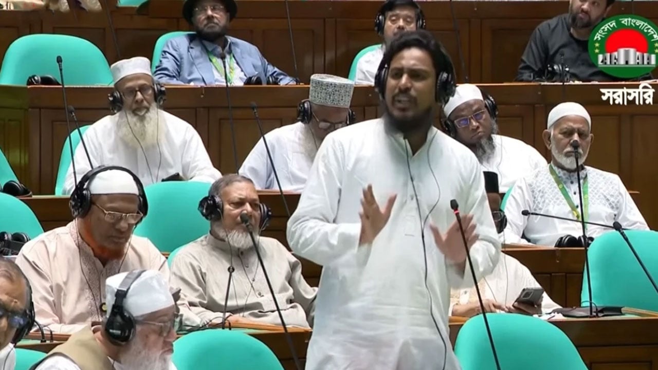 যারা ব্যাংক লুটপাট করেছে তাদের কাছেই কি ফিরছে ব্যাংক