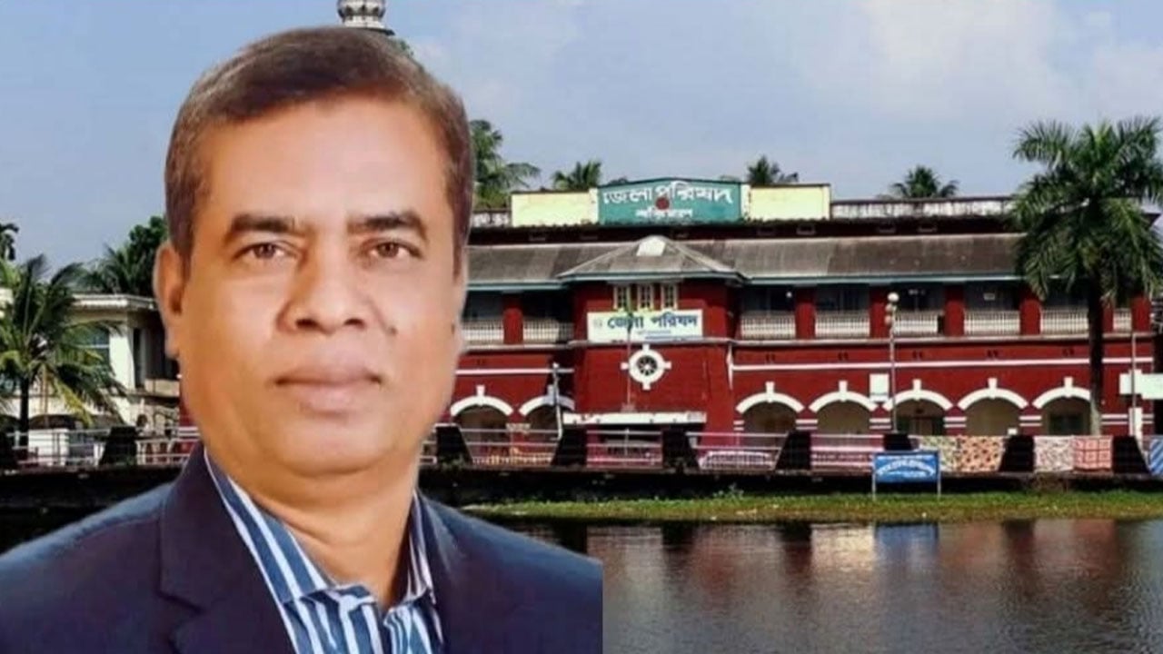 বরিশাল জেলা রেড ক্রিসেন্টের চেয়ারম্যান আকন কুদ্দুসুর রহমান