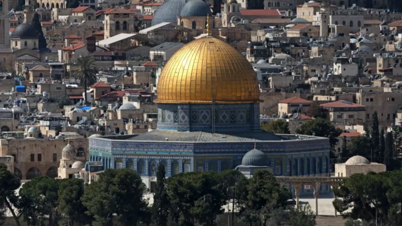 রমজানে আল-আকসা বন্ধ রাখায় ইসরাইলের নিন্দায় ৮ মুসলিম দেশ