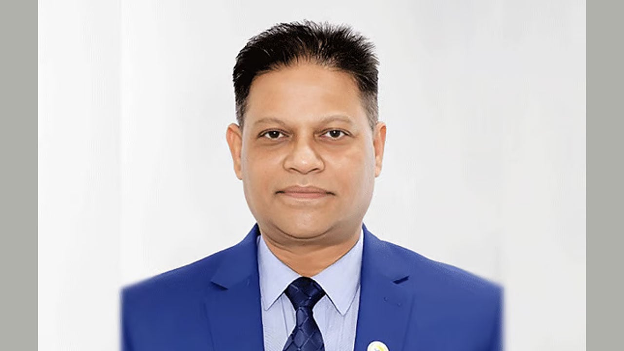 কে এই নতুন আইজিপি আলী হোসেন ফকির