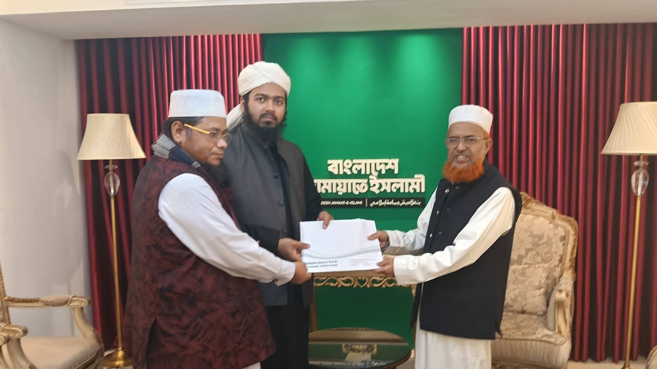 জামায়াতে যোগ দিয়েছেন মুফতী আলী হাসান উসামা
