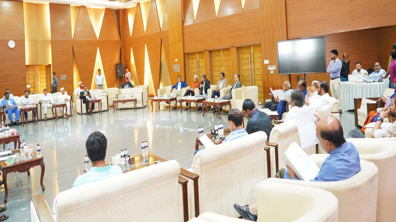 জুলাই সনদ বাস্তবায়নে ৪ পদ্ধতি বাতলে দিলেন বিশেষজ্ঞরা