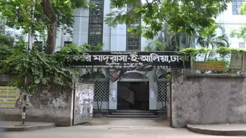 আলিয়া মাদরাসা জাতীয়করণ : সময়ের দাবি
