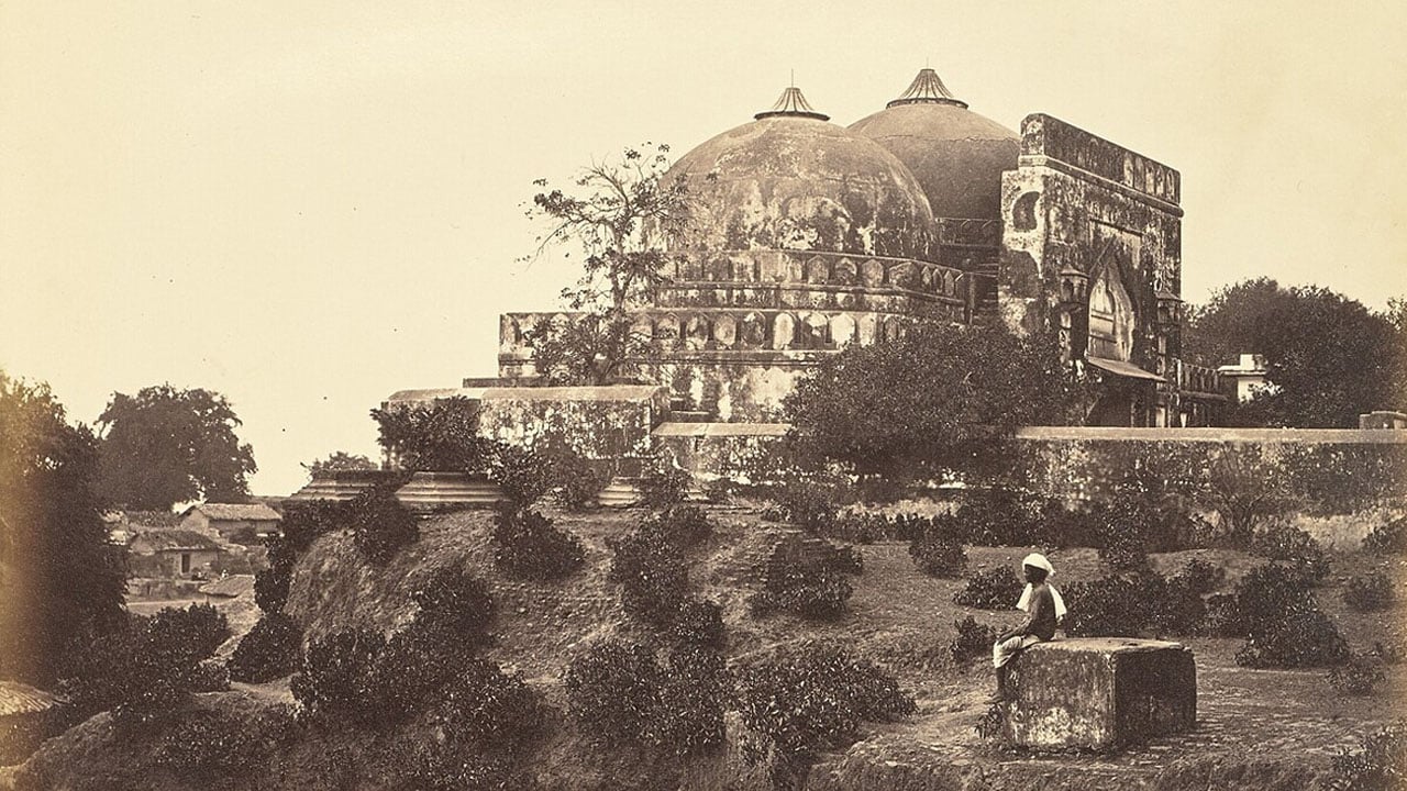 ভারতে নতুন ‘বাবরি মসজিদ’ নির্মাণের ঘোষণা, রাজনৈতিক বিতর্ক চরমে