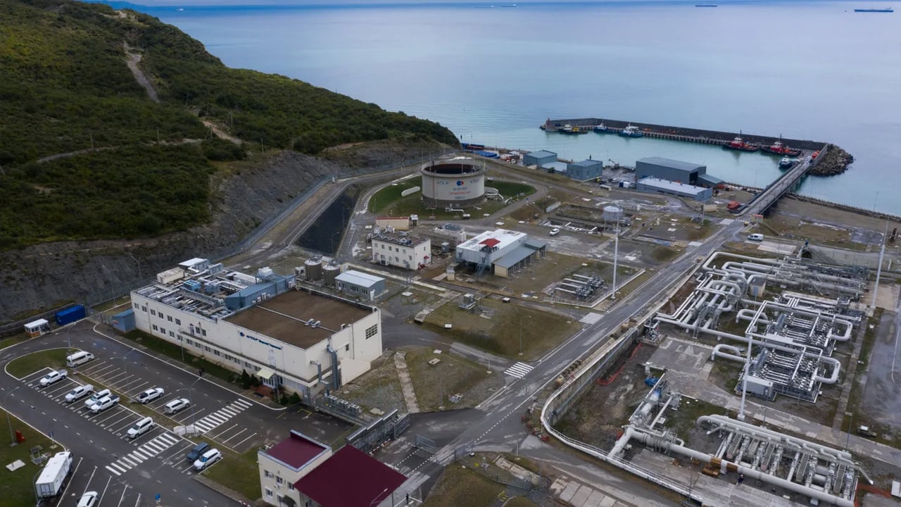 যে কারণে চীনে তেল রপ্তানি পরিকল্পনা করছে কাজাখস্তান
