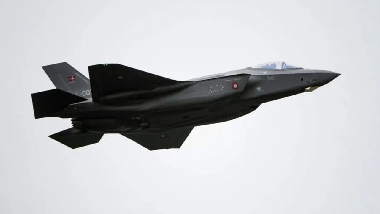 নিষেধাজ্ঞার পরও কিভাবে ইসরাইলে কানাডার অস্ত্র, তদন্ত শুরু