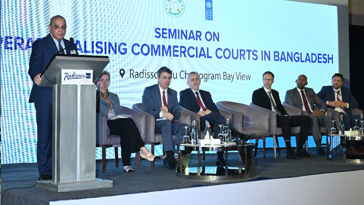 বাণিজ্যিক আদালত প্রতিষ্ঠা অর্থনীতির নতুন দিগন্তের উন্মোচন: প্রধান বিচারপতি