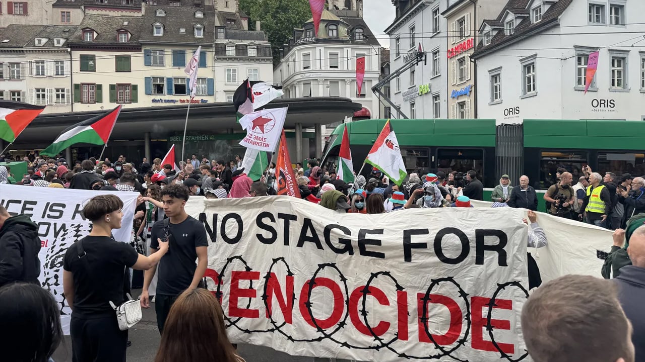 ইসরাইল থাকায় এবার ইরোভিশন বর্জনের ঘোষণা পর্তুগিজ শিল্পীদের