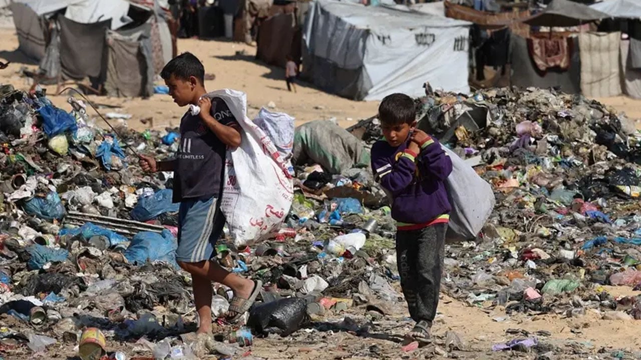 যুদ্ধবিধ্বস্ত গাজায় জীবনরক্ষাকারী টিকা পাচ্ছে ৪০ হাজার শিশু