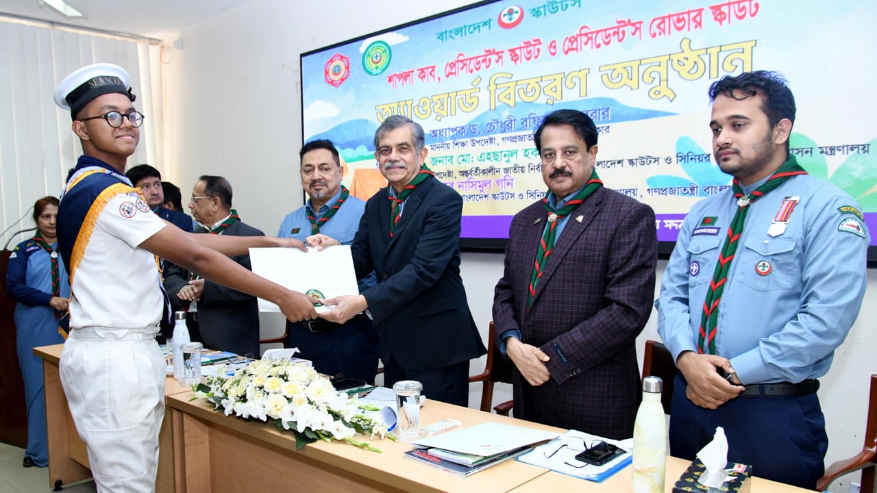 সেবামুখী নাগরিক তৈরিতে স্কাউটিংয়ের বিস্তৃতি জরুরি: শিক্ষা উপদেষ্টা
