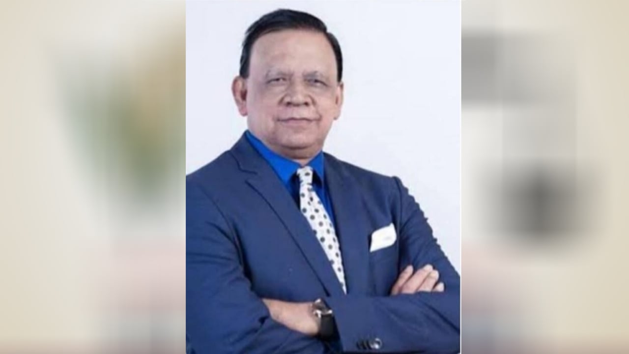 নোয়াখালী-১ আসনে বেসরকারিভাবে বিজয়ী ব্যারিস্টার মাহবুবুদ্দিন খোকন