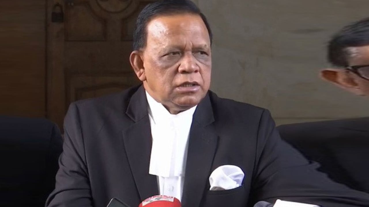 খায়রুল হকের উদাহরণ টেনে বিচারকদের সাবধান করলেন ব্যারিস্টার মাহবুব উদ্দিন