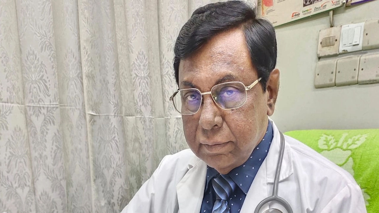 ২০০ কোটি টাকা দিয়ে উপদেষ্টা হতে চাওয়া সেই চিকিৎসকের বিরুদ্ধে দুদকের অভিযান
