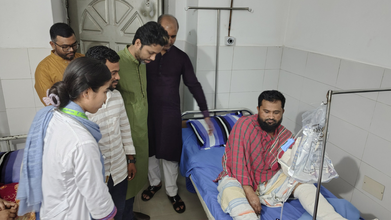 জটিল অস্ত্রপচার: পায়ের আঙুল হলো হাতের আঙুলের বিকল্প