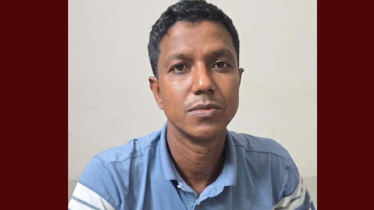 স্ত্রীকে হত্যার পর স্বামী নিজে থানায় হাজির